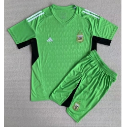 Argentina Goalkeeper Home Stadium Replica Jersey Kids World Cup 2022 Short Sleeves (+ pants)