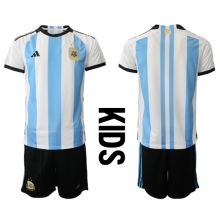 Argentina Home Stadium Replica Jersey Kids World Cup 2022 Short Sleeves (+ pants)