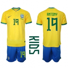 Brazil Antony #19 Home Stadium Replica Jersey Kids World Cup 2022 Short Sleeves (+ pants)