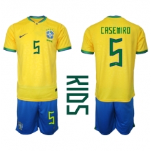 Brazil Casemiro #5 Home Stadium Replica Jersey Kids World Cup 2022 Short Sleeves (+ pants)