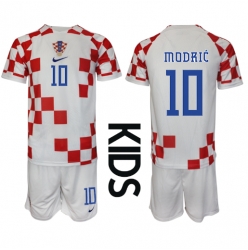 Croatia Luka Modric #10 Home Stadium Replica Jersey Kids World Cup 2022 Short Sleeves (+ pants)