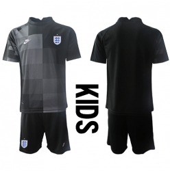 England Goalkeeper Home Stadium Replica Jersey Kids World Cup 2022 Short Sleeves (+ pants)