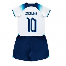 England Raheem Sterling #10 Home Stadium Replica Jersey Kids World Cup 2022 Short Sleeves (+ pants)