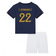 France Theo Hernandez #22 Home Stadium Replica Jersey Kids World Cup 2022 Short Sleeves (+ pants)