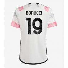 Juventus Leonardo Bonucci #19 Away Stadium Replica Jersey 2023-24 Short Sleeves