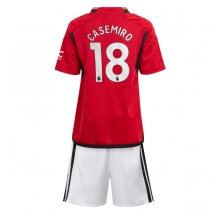 Manchester United Casemiro #18 Home Stadium Replica Jersey Kids 2023-24 Short Sleeves (+ pants)