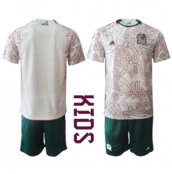 Mexico Away Stadium Replica Jersey Kids World Cup 2022 Short Sleeves (+ pants)