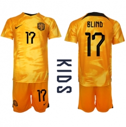 Netherlands Daley Blind #17 Home Stadium Replica Jersey Kids World Cup 2022 Short Sleeves (+ pants)