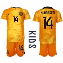 Netherlands Davy Klaassen #14 Home Stadium Replica Jersey Kids World Cup 2022 Short Sleeves (+ pants)