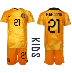 Netherlands Frenkie de Jong #21 Home Stadium Replica Jersey Kids World Cup 2022 Short Sleeves (+ pants)