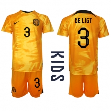 Netherlands Matthijs de Ligt #3 Home Stadium Replica Jersey Kids World Cup 2022 Short Sleeves (+ pants)