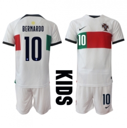 Portugal Bernardo Silva #10 Away Stadium Replica Jersey Kids World Cup 2022 Short Sleeves (+ pants)