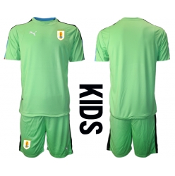 Uruguay Goalkeeper Home Stadium Replica Jersey Kids World Cup 2022 Short Sleeves (+ pants)